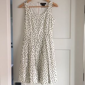 Sleeveless polka dot dress